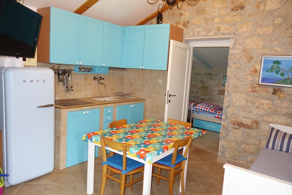 Vila Majda Tar-Vabriga Exteriör bild